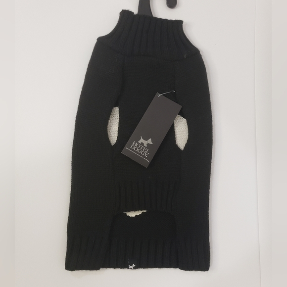 1833- Hotel Doggy Sweater Size Small NWT - Picture 2 of 9